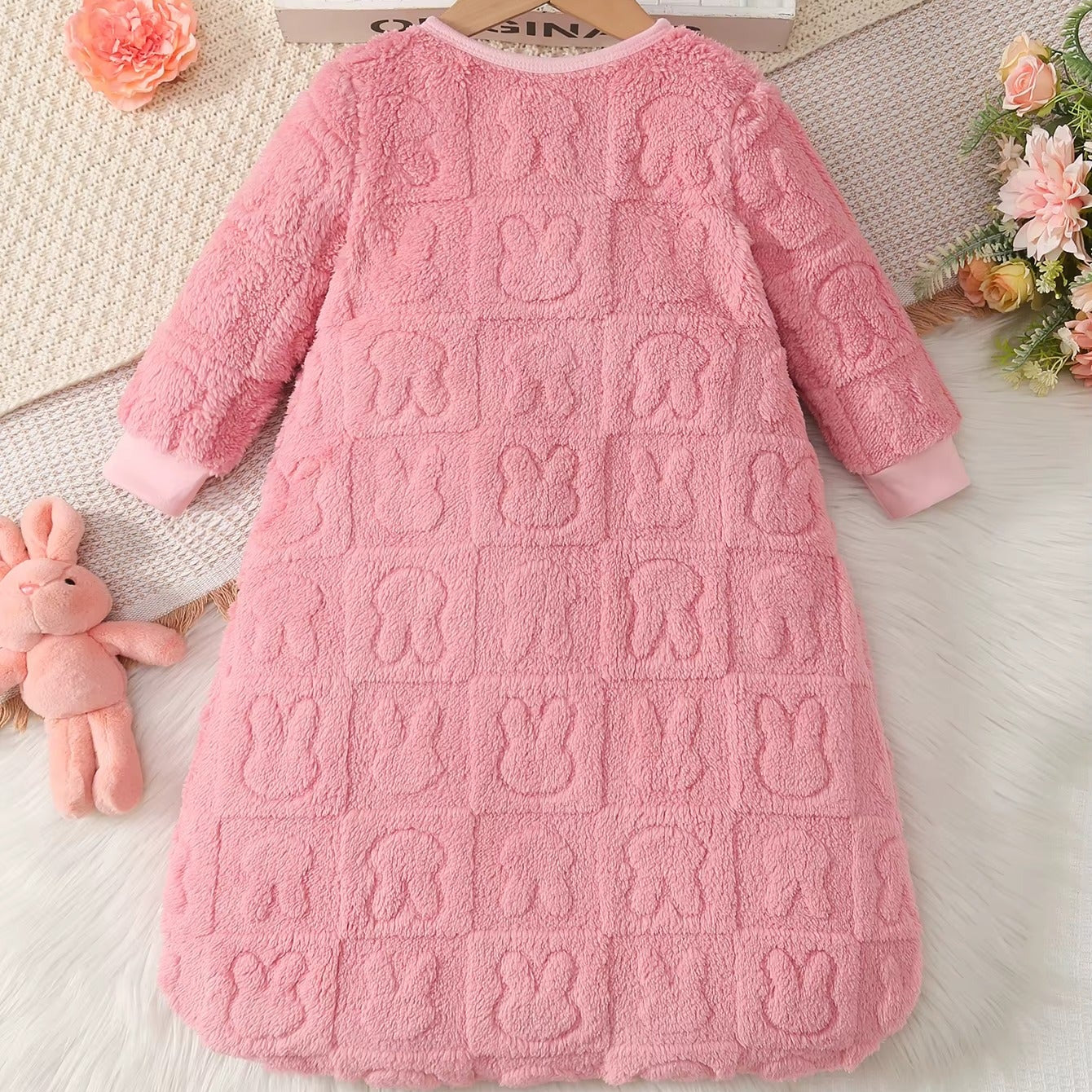 Gigoteuse bébé rose velours motif lapin jacquard dos manches longues