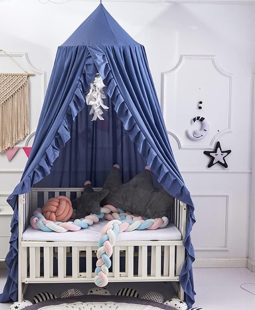 ciel de lit bleu creer cocon magique pour doux rêves de bebe