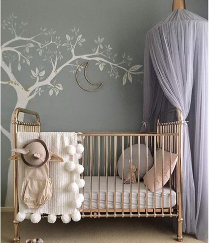 ciel de lit couronne gris creer ambience chaleureuse