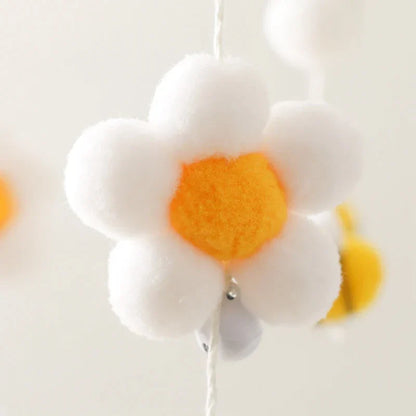 mobile bébé abeille – fleur blanche et jaune