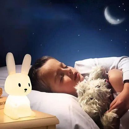 veilleuse lapin blanc technologie douce pour nuits paisibles